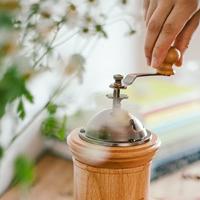 Handkoffiemolen HARIO COLUMN CM-502C - thumbnail