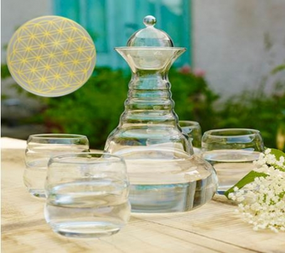 Vitaalwaterkaraf & 4 Mythos Glazen Goudkleurig