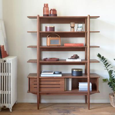 Kave Home Wandkast 'Carolin' Notenhout 169 x 130cm Kave Home Wandkast 'Carolin' Notenhout 169 x 130cm