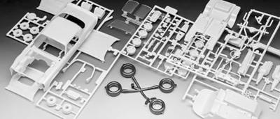 Revell 07728 Stranger Things Billys Chevy Camaro Z/28 Auto (bouwpakket) 1:24