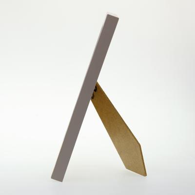 Zep fotolijst v32682 regent 2 taupe 10x15 / 15x20 cm Zep fotolijst v32682 regent 2 taupe 10x15 / 15x20 cm