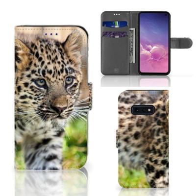 Samsung Galaxy S10e | Telefoonhoesje | Met pasjeshouder | Baby Luipaard