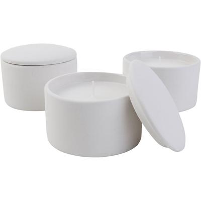 Keramische kandelaar incl kaars , afm 9x9x6,7 cm, 12 stuk/ 1 doos