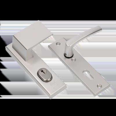 AMI Veiligheidsbeslag 193/15 Deurdikte 90/60 Re Kerntrek Kt 72 Binnen Profielcilinder 72,Kruk 332 F1 Deurdikte 38/42 - 834321 AMI Veiligheidsbeslag 193/15 Deurdikte 90/60 Re Kerntrek Kt 72 Binnen Profielcilinder 72,Kruk 332 F1 Deurdikte 38/42 - 834321