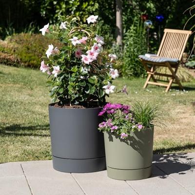 Ronde bloempot met waterreservoir - GARDEN ID - Plano - Ø 39 - 32 L - H 38 cm - Mosgroen