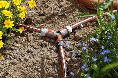 Gardena 2-wegset 13mm (1/2") - Efficiënte Tuinirrigatie & Eenvoudige Montage