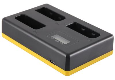 Triple Lader Nikon EN-EL14 en EN-EL14a - Laadt 3 accu's, ook tegelijkertijd Triple Lader Nikon EN-EL14 en EN-EL14a - Laadt 3 accu's, ook tegelijkertijd