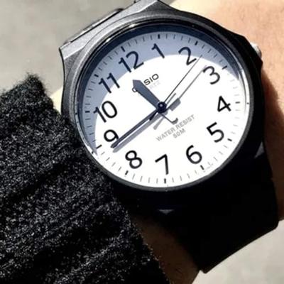 Unisex horloge Casio COLLECTION Wit Zwart (Ø 43,5 mm)