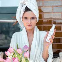 Hemptouch Moisturising bright essence 100 Milliliter - thumbnail