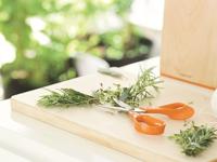 Fiskars 1000819 Huishoudschaar Rechtshandig 180 mm Oranje - thumbnail