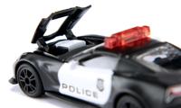 Siku 1545 chevrolet corvette zr1 police - thumbnail