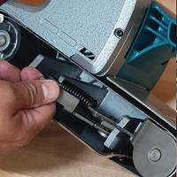 Makita 9924DB Bandschuurmachine 76mm 850W 230V - thumbnail