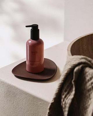 IPuro scented hand soap orchidee 250ml IPuro scented hand soap orchidee 250ml