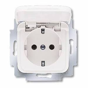 Bush Jaeger Stopcontact RA enkel wit Busch J. m klapdeksel 4691825