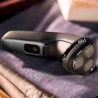 Philips S3133/51 - Oplaadbaar Elektrisch Scheerapparaat - thumbnail