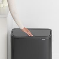 Brabantia Bo touch bin 60 liter matt black - thumbnail