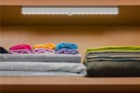 Kastverlichting met bewegingssensor en schemersensor - Keukenverlichting - Trapverlichting - 20 LEDs - 6500K koud wit - Op batterij - Inclusief montage materiaal - thumbnail