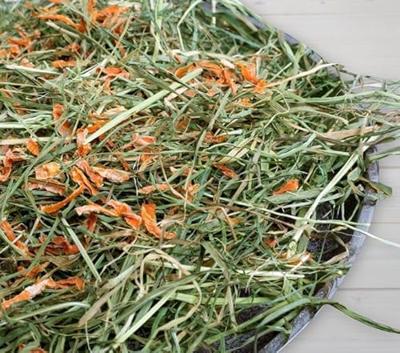 BUNNY NATURE VERS GRAS HOOI MET WORTEL - thumbnail