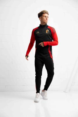 België Trainingspak 1/4 Zip Senior 2024-2026 - Maat S - Kleur: GoudRoodZwart | Soccerfanshop