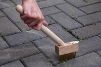 Onkruidborstel met steel 36cm - thumbnail