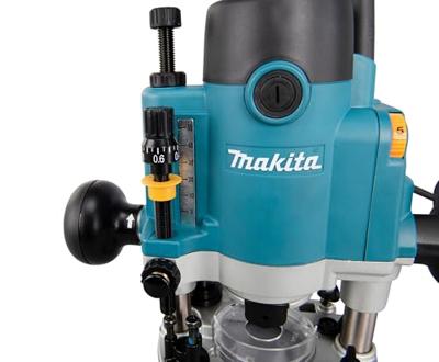 Makita RP1111CJFA RP1111CJFA Bovenfreesmachine 1100 W Incl. accessoires