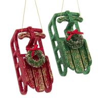 Red/Green Sled With Wreath 10,8 cm ASS kerstbal kerst Kurt S. Adler - Kurt s adler - thumbnail