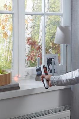 tesa E-PROFILE 05445-00101-00 Afdichtingstape tesamoll Bruin (l x b) 10 m x 9 mm 1 stuk(s) tesa E-PROFILE 05445-00101-00 Afdichtingstape tesamoll Bruin (l x b) 10 m x 9 mm 1 stuk(s)