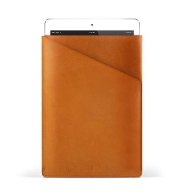 Mujjo Slim Fit Leather Sleeve iPad Air 1 / 2 / Pro 9.7" tan