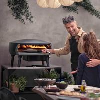 Witt pizzaschep met gaten - 12 Inch - thumbnail
