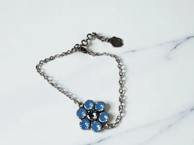 Dolce Luna Armband met Blauwe Swarovski Bloem