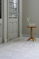 Laura Ashley - Josette-Dove Grey 81401 - 140x200 cm Vloerkleed - thumbnail