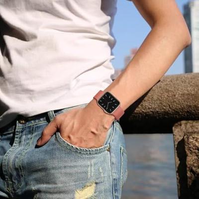 By Qubix - Soft siliconen bandje met gespsluiting - Donker koraal - Compatible met Apple Watch 44mm / 45mm / 46mm / 49mm - Compatible Apple watch