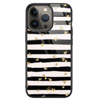 iPhone 13 Pro glazen hardcase - Hart streepjes - thumbnail