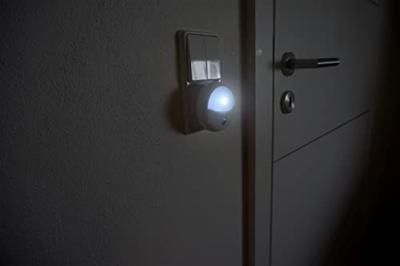 Brennenstuhl LED-orienteringslicht OL 02R met schemeringssensor 1173210 - 1173210