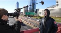 Zacuto MicroBOOM, 's werelds eerste intern bekabelde giekpaal op de camera voor directe interviews, lichtgewicht 6 oz, verstelbare lengte, accessoires voor het maken van films en contentmakers - thumbnail