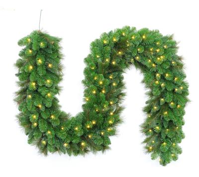 Kerstslinger Grandville Garland 270 x 35 met Led verlichting kerstboom Holiday Tree - Holiday tree Kerstslinger Grandville Garland 270 x 35 met Led verlichting kerstboom Holiday Tree - Holiday tree
