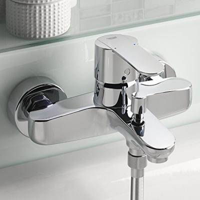 Grohe Badkraan Wave Cosmopolitan met Omstel en Koppelingen Chroom Grohe Badkraan Wave Cosmopolitan met Omstel en Koppelingen Chroom