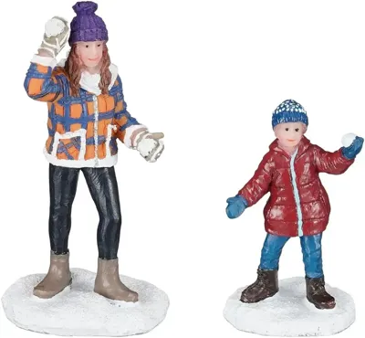 Luville Molendam Snowball fight women and child 2 pieces Luville Molendam Snowball fight women and child 2 pieces