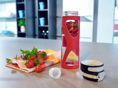 Leifheit 3256 Flip Glazen Drinkfles 600 ml Rood