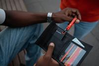 Verbatim Pocket 2 TB Externe SSD harde schijf USB-C 3.2 Gen 2 Zwart, Rood 32196 - thumbnail