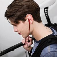 SOL Republic Jax In-ear hoofdtelefoon, geluidsisolerend, draadloze oordopjes met microfoon + 1-knopbediening, hoogwaardig geluid met krachtige bas, 4 oordopjes maten voor ideale pasvorm, rood - thumbnail