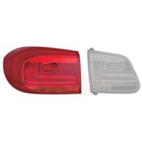 Achterlicht 5746931 - thumbnail