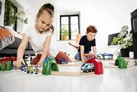 BRIO World Smart Action Tunnel set - thumbnail