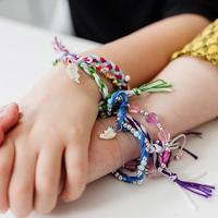 Totum design & shine vriendschap armbanden maken - thumbnail