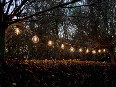 Retro led-gloeilamp g95 4 w e27 intens warmwit Velleman - Velleman