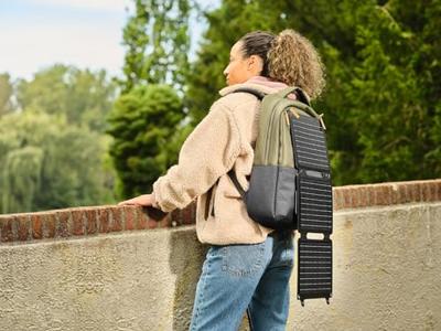 Trust Zuny opvouwbaar zonnepaneel, ideaal voor het opladen van smartphones en tablets, 20 W Trust Zuny opvouwbaar zonnepaneel, ideaal voor het opladen van smartphones en tablets, 20 W