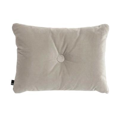 HAY Dot Cushion 1 Knoop Velours Kussen - Beige HAY Dot Cushion 1 Knoop Velours Kussen - Beige