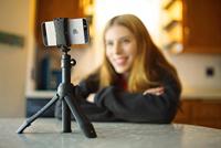 IK Multimedia iKlip Grip Pro Selfiestick 9.1 cm 1/4 inch Zwart Bluetooth - thumbnail