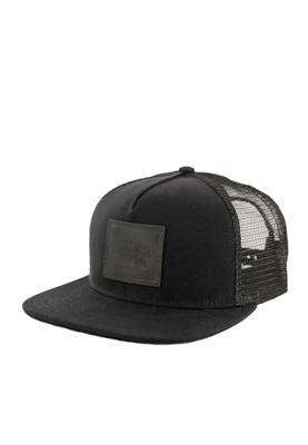 The North Face Half Dome Trucker Pet TNF Black/Leather Patch One Size