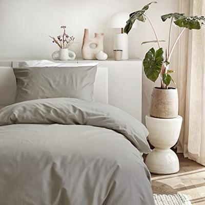 Cinderella Weekend Dekbedovertrek 140 x 200/220 cm Cinderella Weekend Dekbedovertrek 140 x 200/220 cm